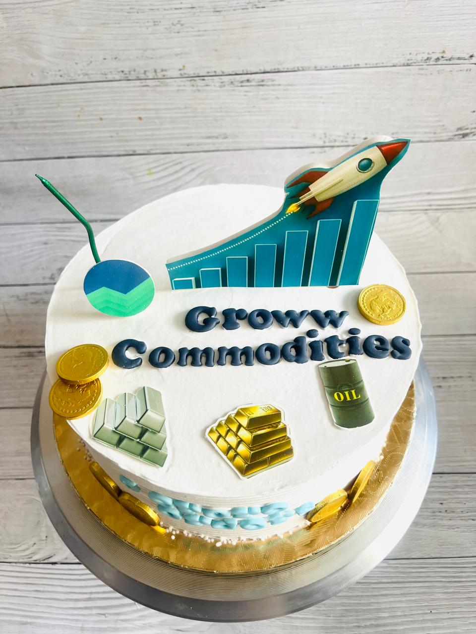 Custom Cake 36